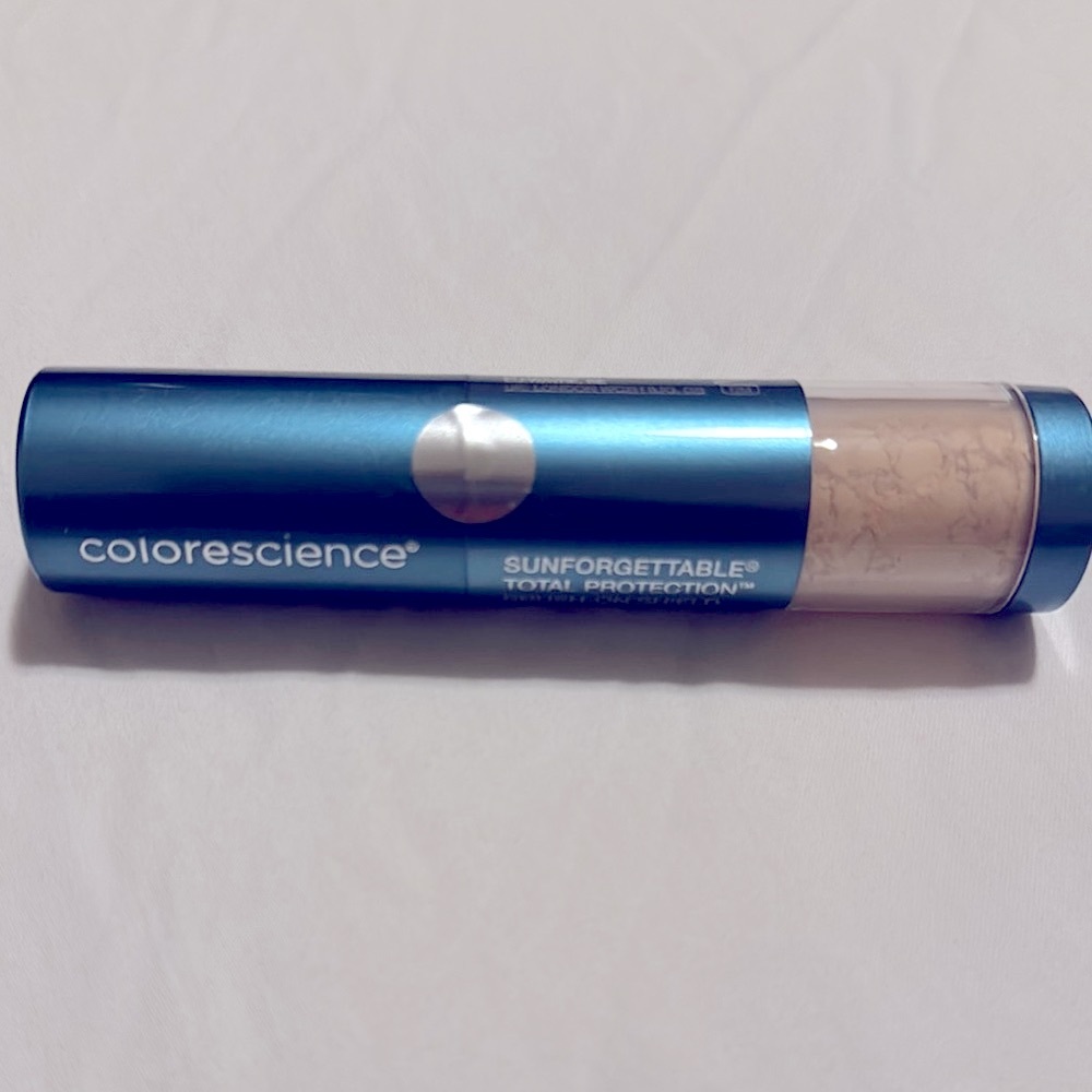 New Sunforgettable Total Protection Brush-On Shield SPF 50 - Fair - Picture 5 of 5